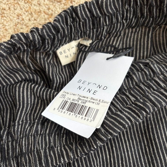 Beyond Nine Daisy Pants in Pencil Stripe XXXS - Picture 4 of 5